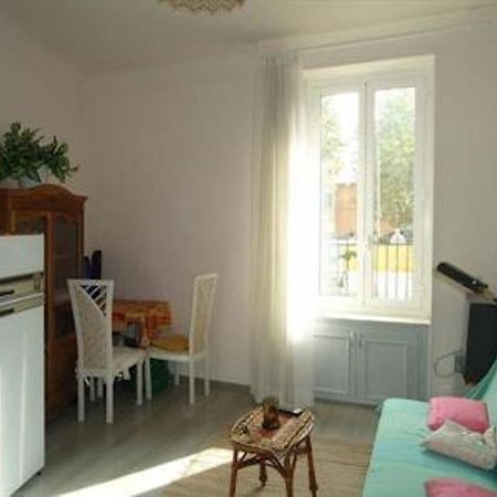 La Maison Au Soleil Menton Bilik gambar