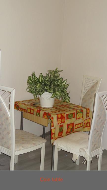 La Maison Au Soleil Menton Bilik gambar