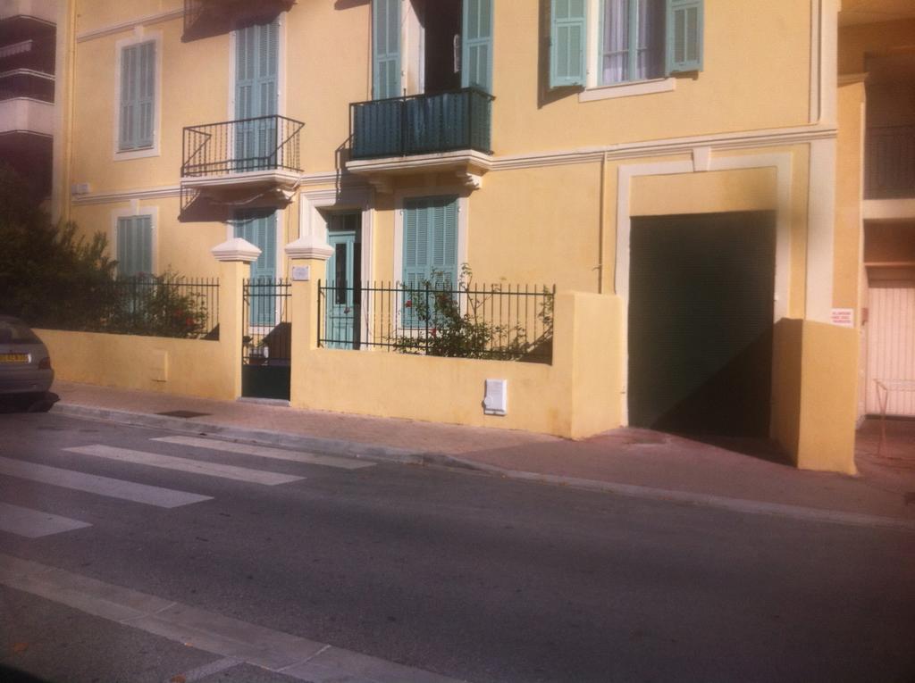 La Maison Au Soleil Menton Bilik gambar